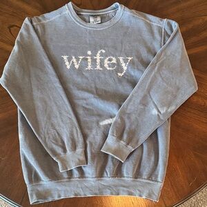 Comfort Colors Blue 'Wifey' Crewneck Sweater